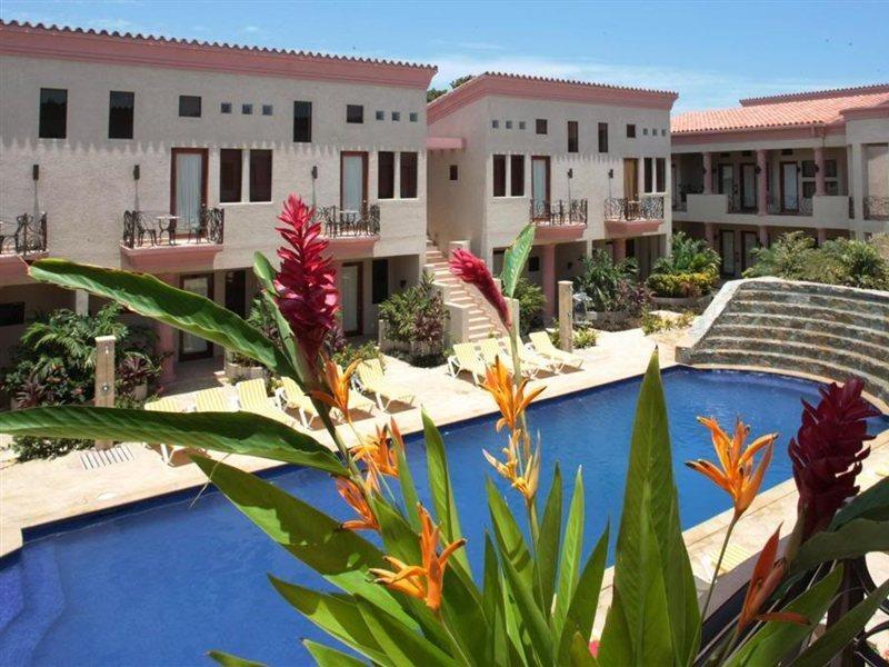 Las Sirenas Hotel And Condos West Bay Exteriör bild